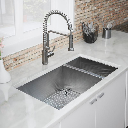 31.25 Ticor S6502 Pacific Series 16-Gauge Stainless Steel Undermount 70/30  Ratio Double Basin Zero Radius Kitchen Sink - Ticor