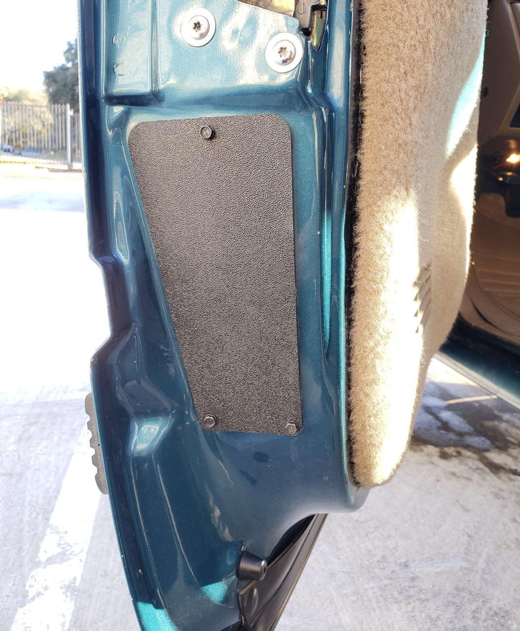 88-98 GMT400 Door Vent Panels