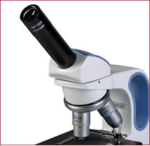 Each eyepiece is locked-in to prevent classroom tampering while remaining easily rotatable. Objectives are also locked-in to prevent accidental or unwanted removal.