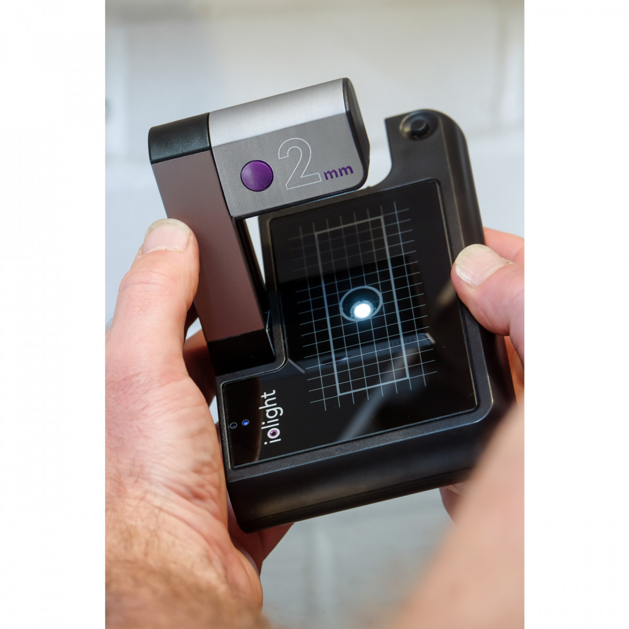 ioLight 2mm Portable Digital Microscope with XY Stage