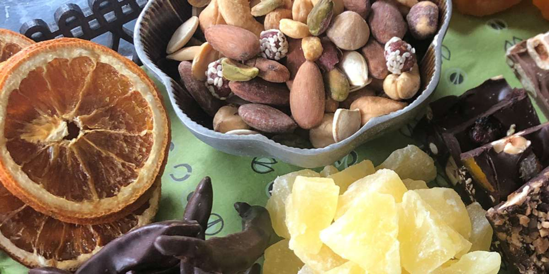 A quick guide to the serving size of nuts fastachi