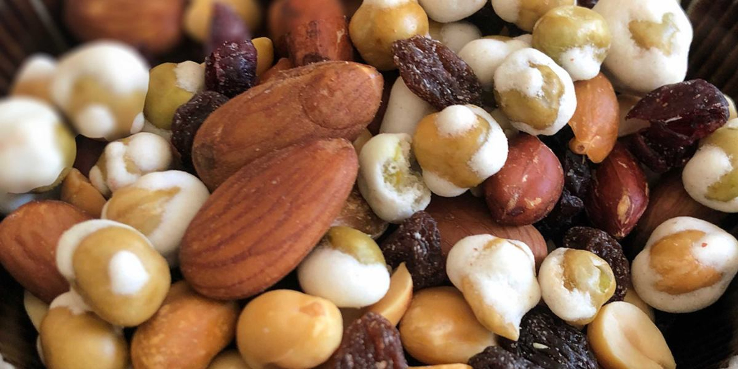 A quick guide to the serving size of nuts fastachi
