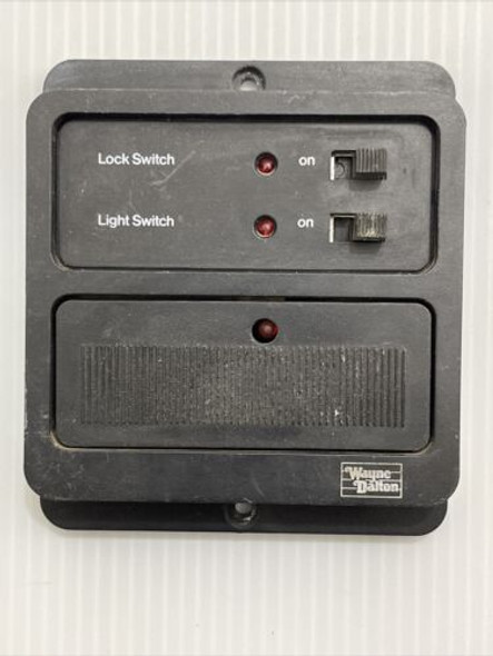Wayne Dalton Old Black Wall Button Multi-Function Door Control 4 Terminal