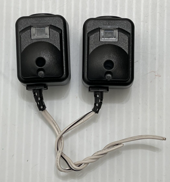 Liftmaster Chamberlain 041-0136 Infrared Safety Sensor Photo Eyes, USED, CHEAP Liftmaster Chamberlain 041-0136 Infrared Safety Sensor Photo Eyes, USED, CHEAP