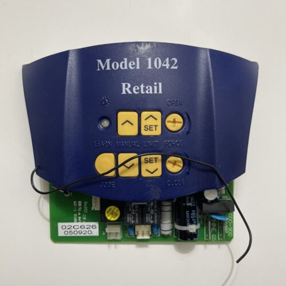 Genie Model 1042 Circuit Board Garage Door Opener Belt Lift 600 Intellicode