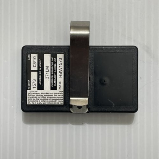 Genuine OEM Chamberlain Liftmaster 371LM 1 Button Remotes w/Clip & Battery Genuine OEM Chamberlain Liftmaster 371LM 1 Button Remotes w/Clip & Battery