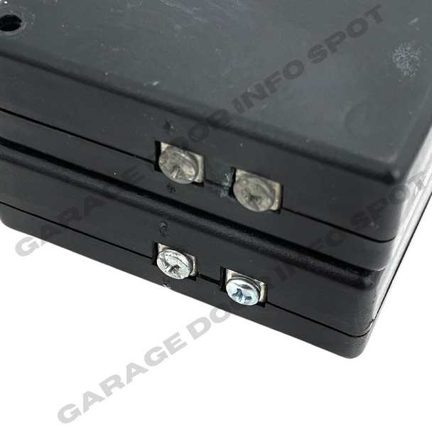 Genie Overhead Door Infrared Safety Sensor Photo Eyes Old Style Diagonal Bracket Genie Overhead Door Infrared Safety Sensor Photo Eyes Old Style Diagonal Bracket