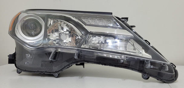 2013 2014 2015 Toyota Rav4 Right Passenger Headlight Halogen NEW WITH DAMAGE OEM