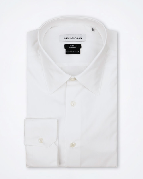 Versace Collection men's vintage shirt
Trend (slim-fit) dress shirt
Plain white cotton
Pointed collar
Button front closure
Button cuffs
No pocket
Long sleeve
Colour: White
Content: 100% Cotton