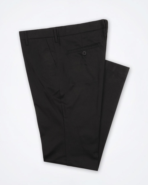 Versace Jeans men’s black stretch-cotton trouser – regular fit, straight leg, zip closure Versace Jeans men’s black stretch-cotton trouser – regular fit, straight leg, zip closure