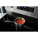 Cuisinière électrique 7 en 1 avec four à friture à l’air - 6.4 pi cu Whirlpool® YWEE745H0LZ