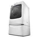 Maytag® Piédestal avec poignée chromée et tiroir de rangement - 15.5 po (39.37 cm) XHPC155XW