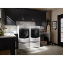 Maytag® Piédestal avec poignée chromée et tiroir de rangement - 15.5 po (39.37 cm) XHPC155XW
