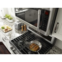 Maytag® Cuisinière au gaz avec convection véritable et préchauffage rapide - 30 po - 5.8 pi cu MGR8800FZ