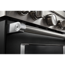 Cuisinière commerciale intelligente au gaz KitchenAid®, 4 brûleurs, 30 po KFGC500JBK