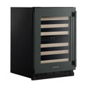 Kitchenaid® Cellier sous le comptoir avec porte-bouteilles à devant en bois à pleine extension - 24 po KUWL524SJP