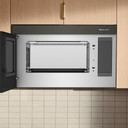 Kitchenaid® Four à micro-ondes à hotte intégrée à fonctions multiples au design encastré affleurant YKMMF530PBE