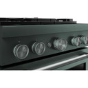 Cuisinière au gaz de style commercial à 4 brûleurs avec mode de friture à air sans préchauffage KitchenAid® de 30 po KFGS930SJP