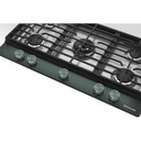 Kitchenaid® Table de cuisson au gaz à surface en métal avec grille pour wok intégrée et fini CookShield™ KCGK736SJP