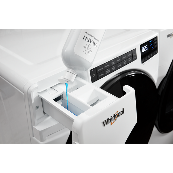 Laveuse à chargement frontal avec option de lavage rapide - 5.2 pi cu Whirlpool® WFW5605MW