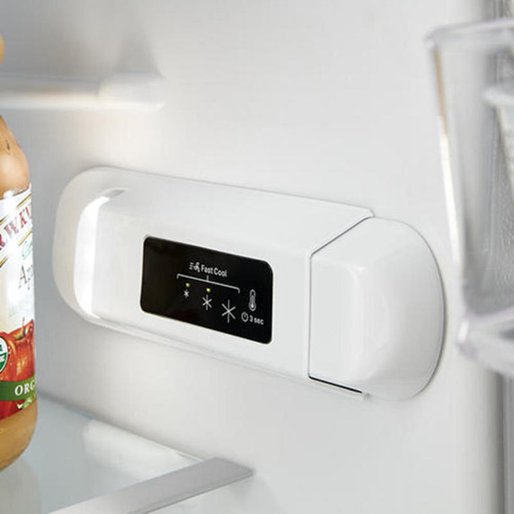 Whirlpool® Réfrigérateur à congélateur supérieur - 24 po - 11.6 pi cu WRT112CZJW