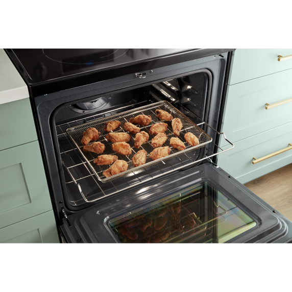 Cuisinière électrique 5 en 1 avec four à friture à l’air - 5.3 pi cu Whirlpool® YWFE550S0LZ