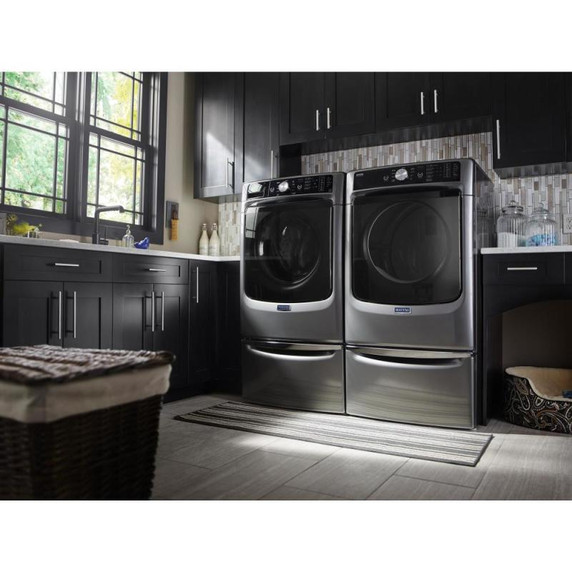 Maytag® Piédestal avec poignée chromée et tiroir de rangement - 15.5 po (39.37 cm) XHPC155YC