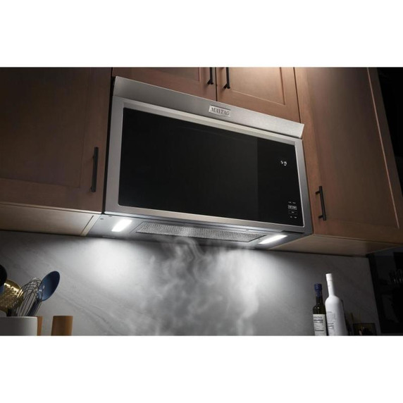 Maytag® Four à micro-ondes à hotte intégrée affleurant YMMMF6030PZ