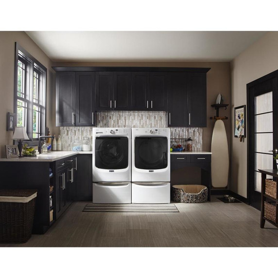Maytag® Piédestal avec poignée chromée et tiroir de rangement - 15.5 po (39.37 cm) XHPC155XW