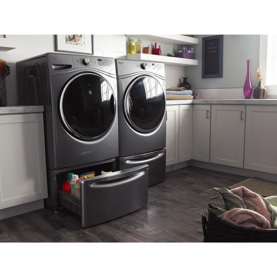 Maytag® Piédestal avec poignée chromée et tiroir de rangement - 15.5 po (39.37 cm) XHPC155XW
