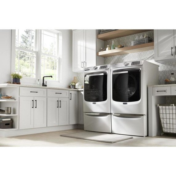 Maytag® Piédestal avec poignée chromée et tiroir de rangement - 15.5 po (39.37 cm) XHPC155XW