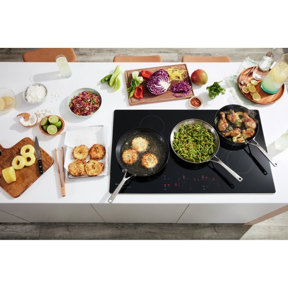 Table de cuisson à induction par capteur de 5 éléments et 36 po KitchenAid® KCIG556JSS