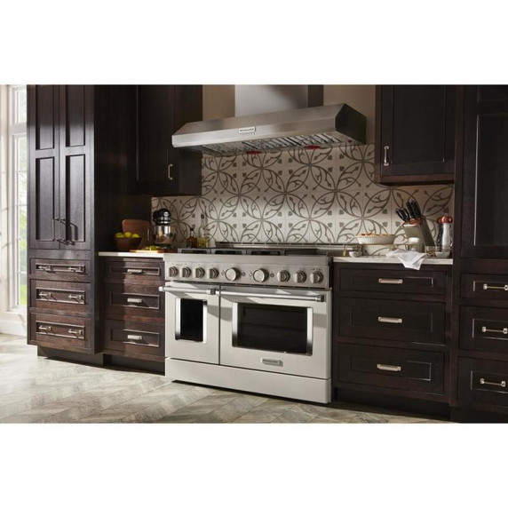 Kitchenaid® Hotte de cuisinière murale de style commercial à classe de moteur de 585 ou 1170 pi cu/min - 48 po KVWC958KSS