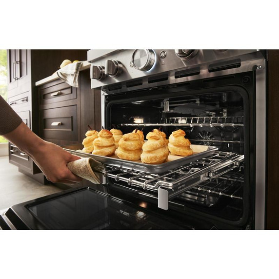 Cuisinière commerciale intelligente au gaz KitchenAid®, 4 brûleurs, 30 po KFGC500JIB