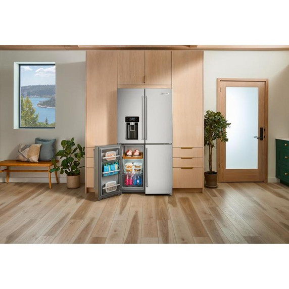 Kitchenaid® Réfrigérateur à 4 portes et profondeur de comptoir avec zone de température flexible et fini PrintShield™ de 36 po et 19.4 pi cu KRQC736RPS