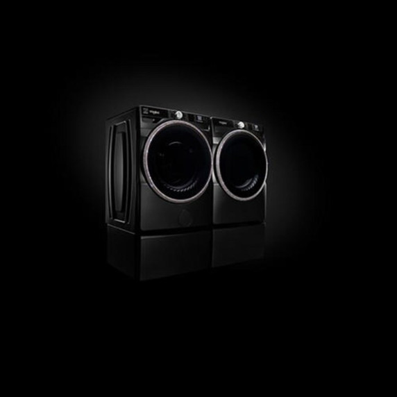 Whirlpool® Laveuse à chargement frontal intelligente certifiée ENERGY STAR® avec système de ventilation FreshFlow™ et technologie de lavage intelligent de 5.8 pi cu C.E.I. WFW6720RU