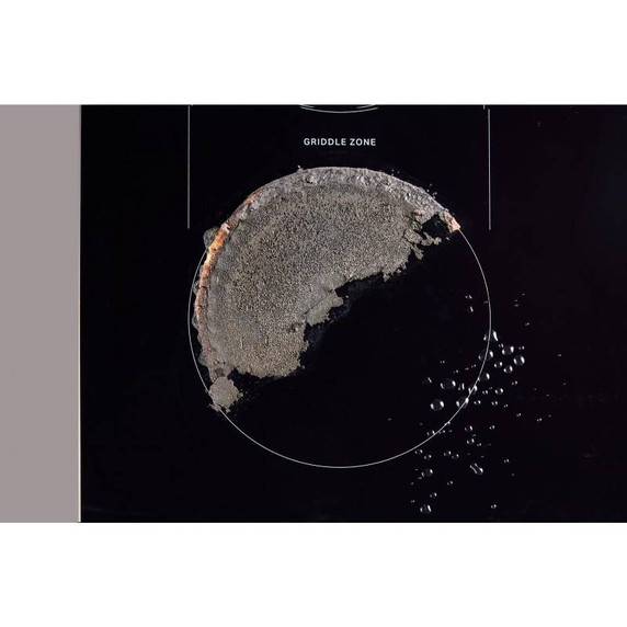 Whirlpool® Cuisinière électrique inteligente à commandes frontales de 30 pouces avec technologie de cuisson à air, revêtement WipeClean™, vapeur/auto-nettoyage, préchauffage à grande vitesse et capacité de 5.3 pi cu YWSES7530RV