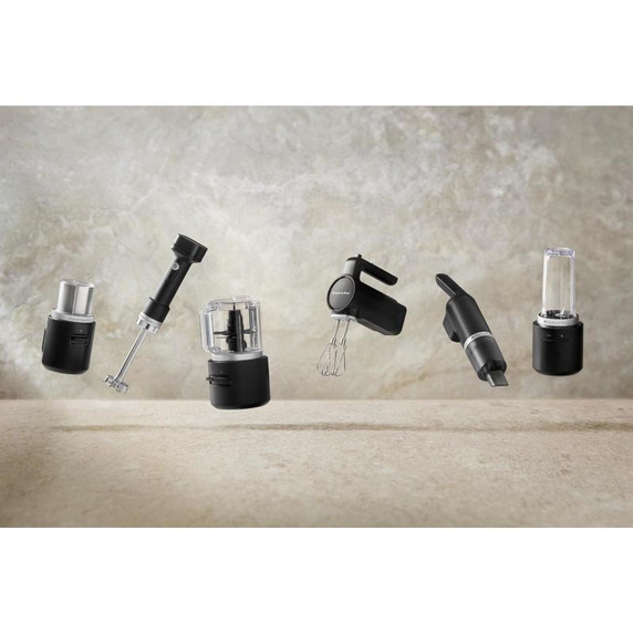 Aspirateur de cuisine sans fil KitchenAid Go™ - pile vendue séparément KKVR100BM Aspirateur de cuisine sans fil KitchenAid Go™ - pile vendue séparément KKVR100BM