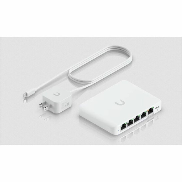 Ubiquiti (USW-FLEX-2.5G-5) UBIQUITI UniFi SWITCH FLEX MINI 2.5G, (4)2.5 GbE, (1)2.5 GbE POE IN, USB-C POWER, 1YR