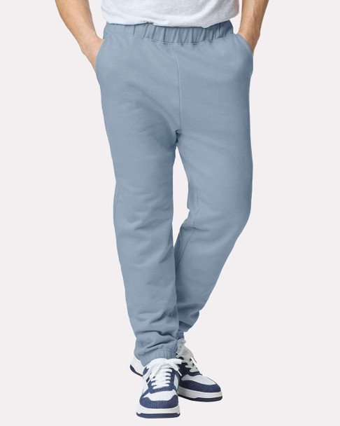 Gildan SF100 Unisex Softstyle Midweight Pocket Sweatpant | SaveonShirts.ca