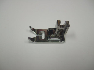 Zig Zag Foot Short Reach