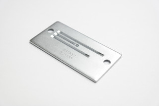 Industrial Straight Stitch Needle Plate for Singer 20u