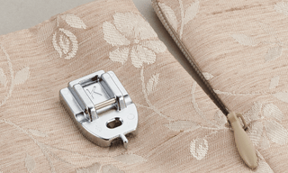 Brother Conceal Fastner/Invisible Zipper Foot With Guide (F004N/F080)