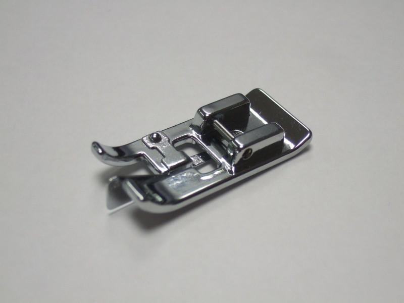 Domestic Overlock Clip On Foot