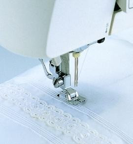 Brother Pin Tuck Foot (F037N)