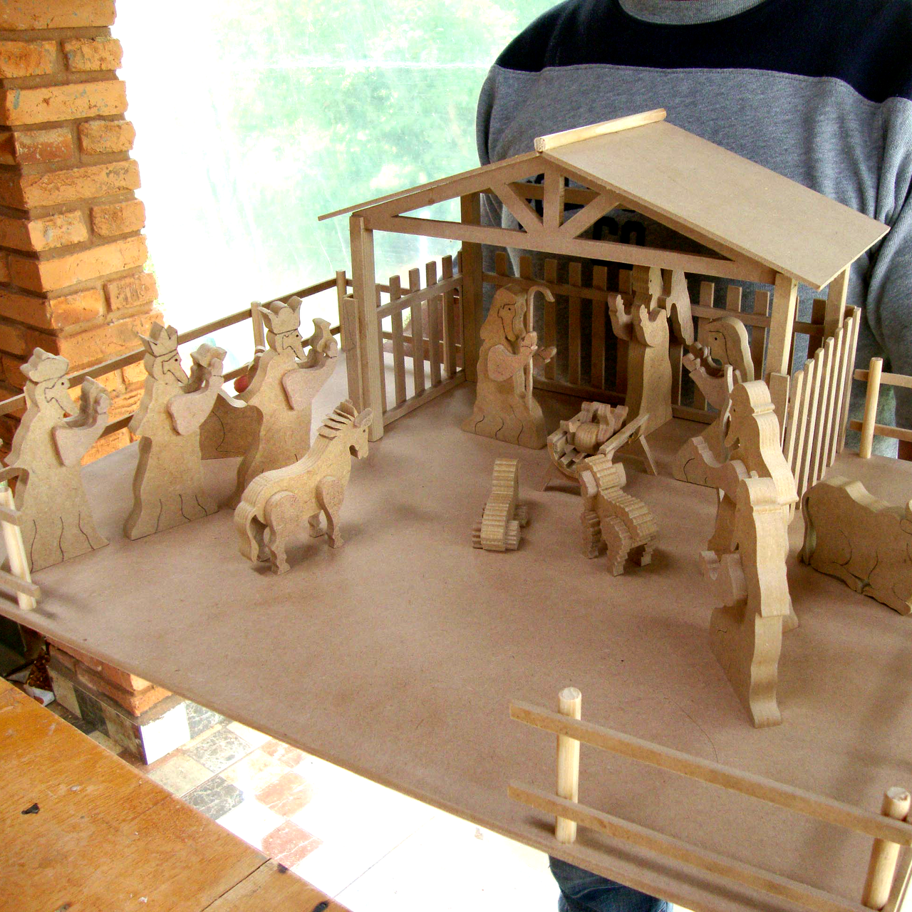 outdoor nativity scene plans