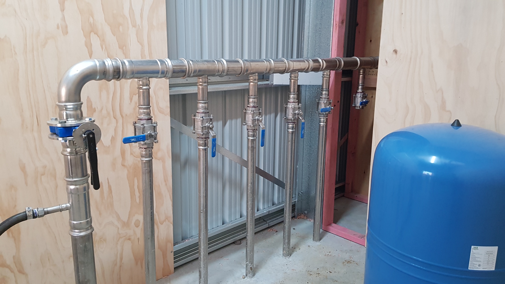 Professional Farms Pump Shed Piping Installation