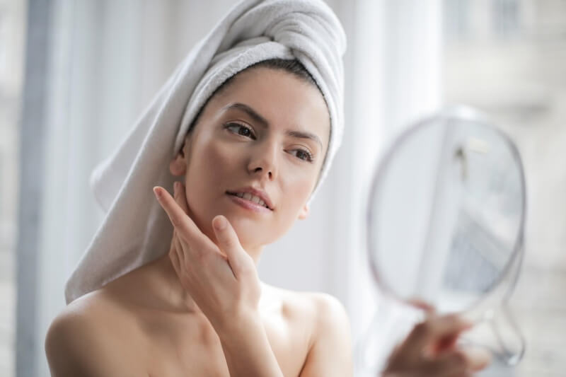 8 Benefits of Tea Tree Oil for Skin