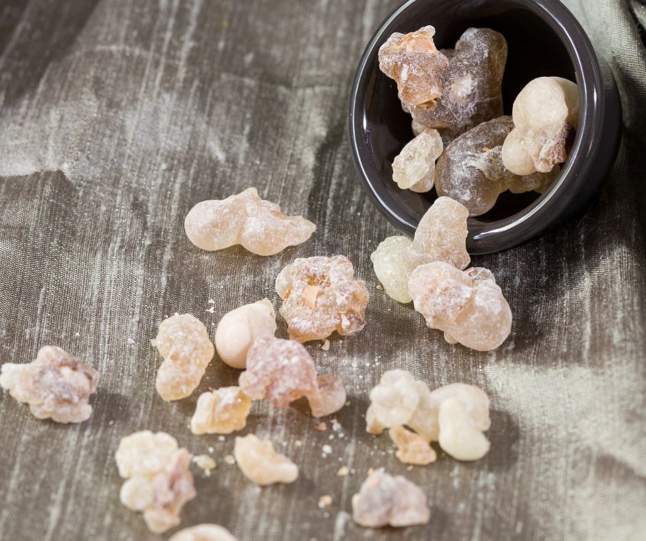 5 Uses For Frankincense Oil