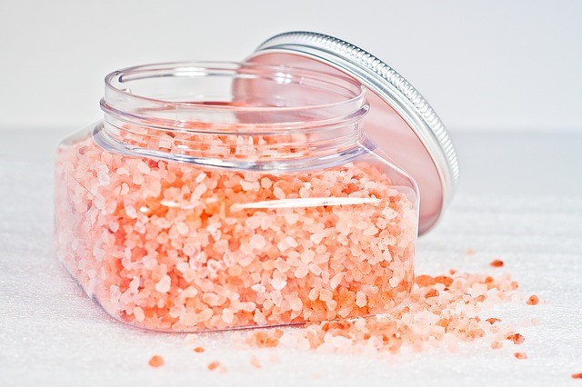 What Types of Salts Are Best for Making Bath Salts?